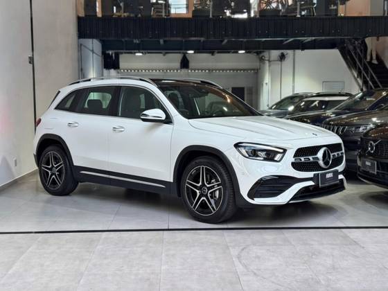 MERCEDES-BENZ GLA 200 1.3 MHEV AMG LINE 7G-DCT MERCEDES-BENZ GLA 200 1.3 MHEV AMG LINE 7G-DCT